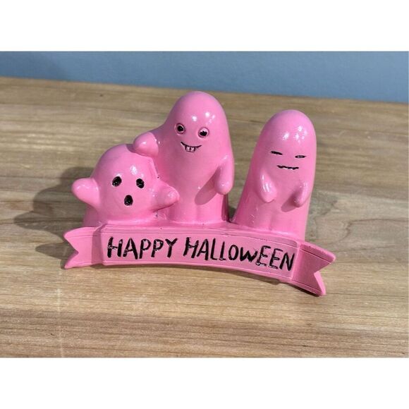 Pink ghost Halloween decoration - Picture 1 of 7